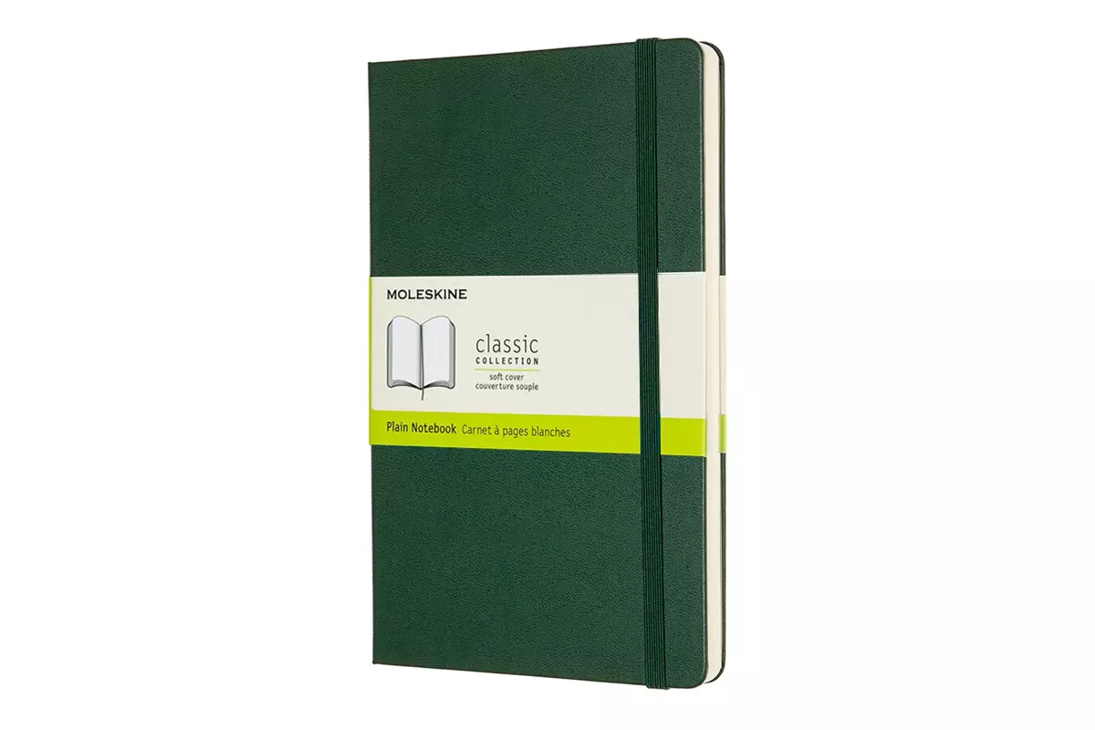 Een Moleskine Plain Hardcover Notebook Large Myrtle Green koop je bij Moleskine.nl